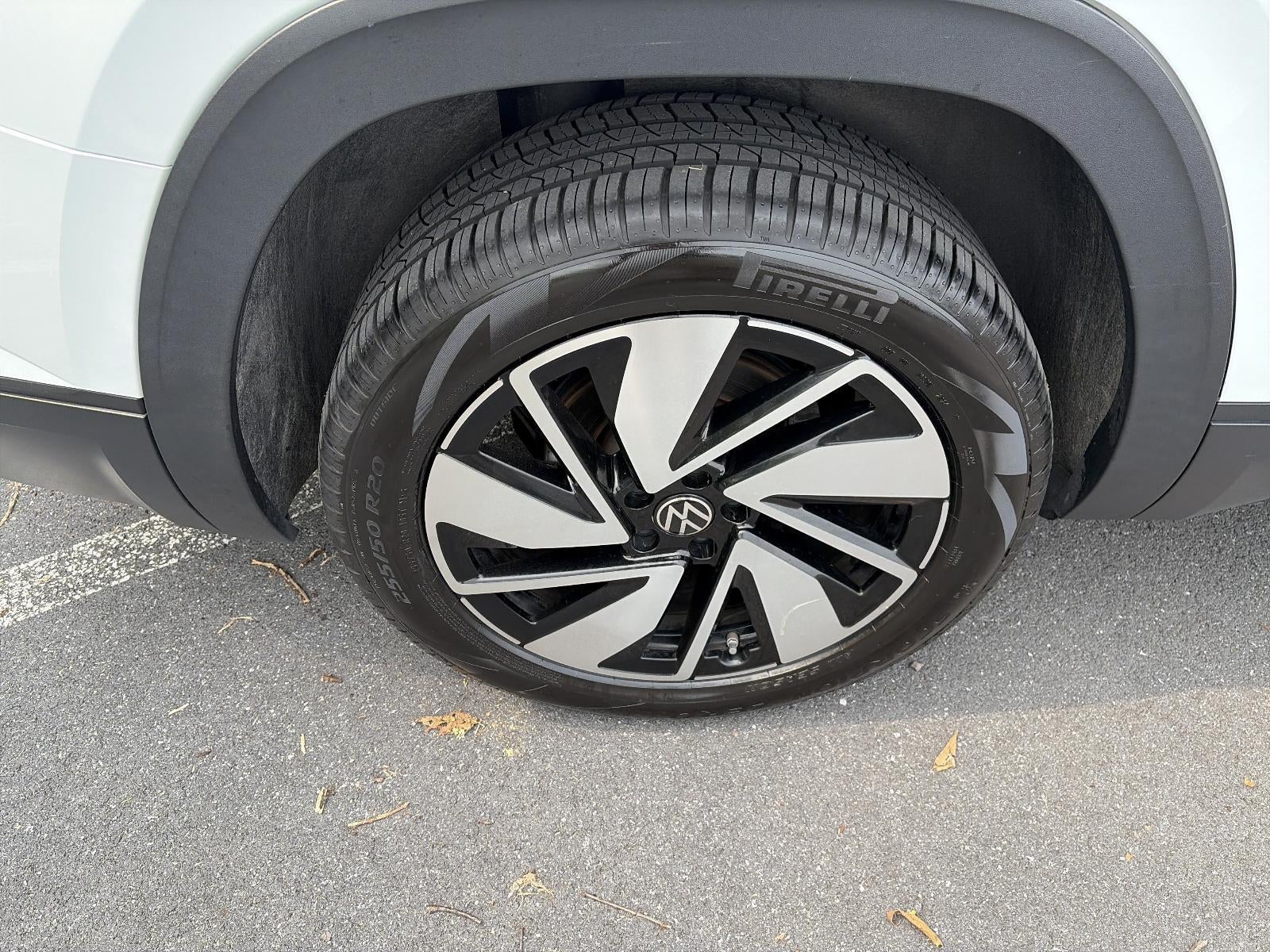 2024 Volkswagen Atlas 2.0T SE w/Technology 4MOTION