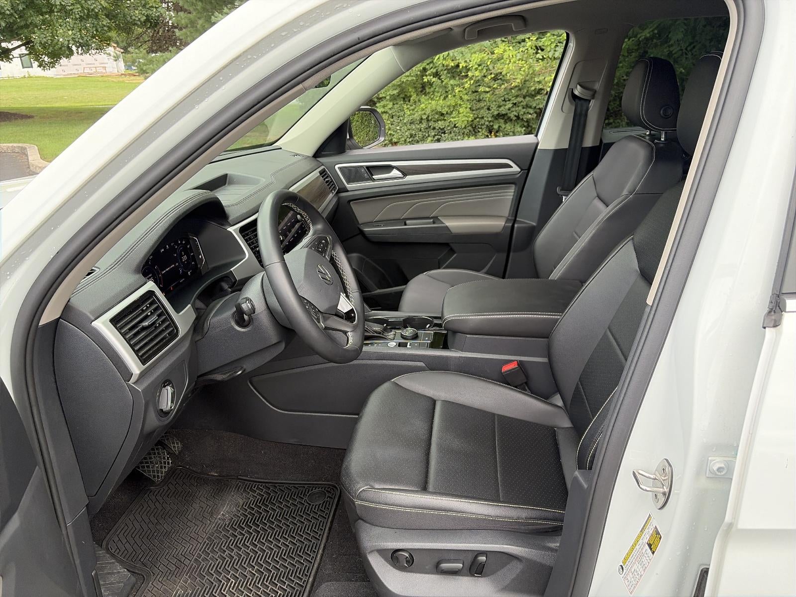 2023 Volkswagen Atlas 3.6L V6 SE w/Technology 4MOTION