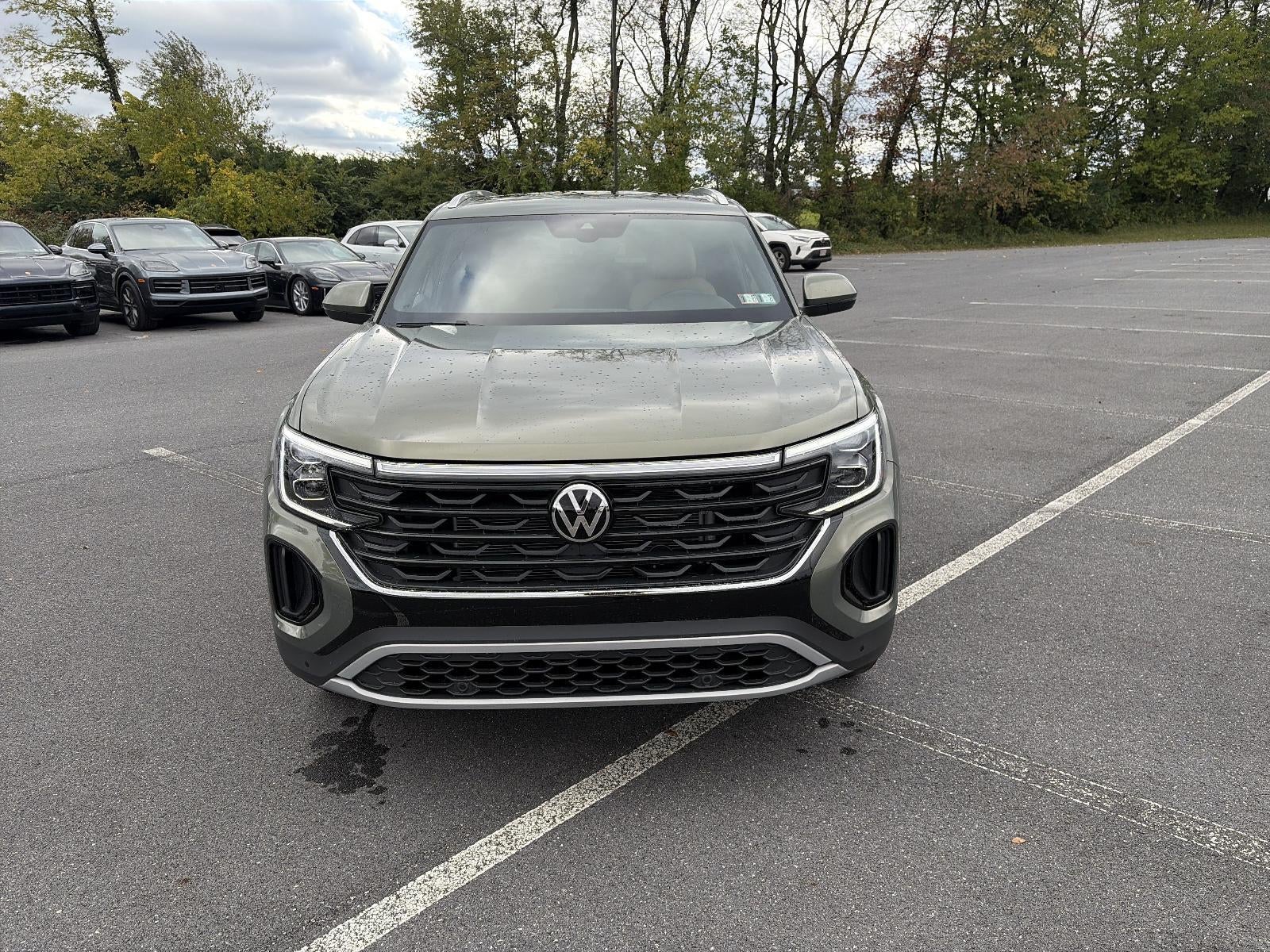 2026 Volkswagen Atlas Cross Sport 2.0T SE w/Technology 4MOTION