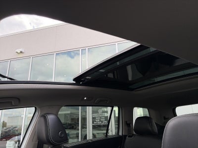 2023 Volkswagen Atlas 2.0T SE w/Technology 4MOTION