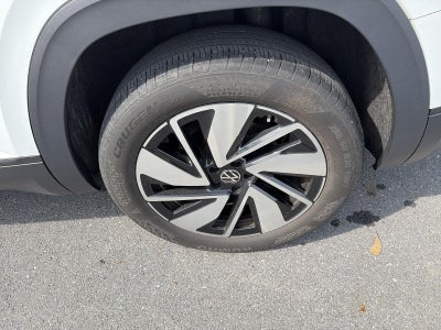 2024 Volkswagen Atlas 2.0T SE w/Technology 4MOTION