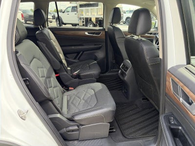 2024 Volkswagen Atlas 2.0T SE w/Technology 4MOTION