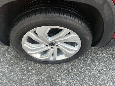 2023 Volkswagen Atlas 3.6L V6 SE w/Technology 4MOTION