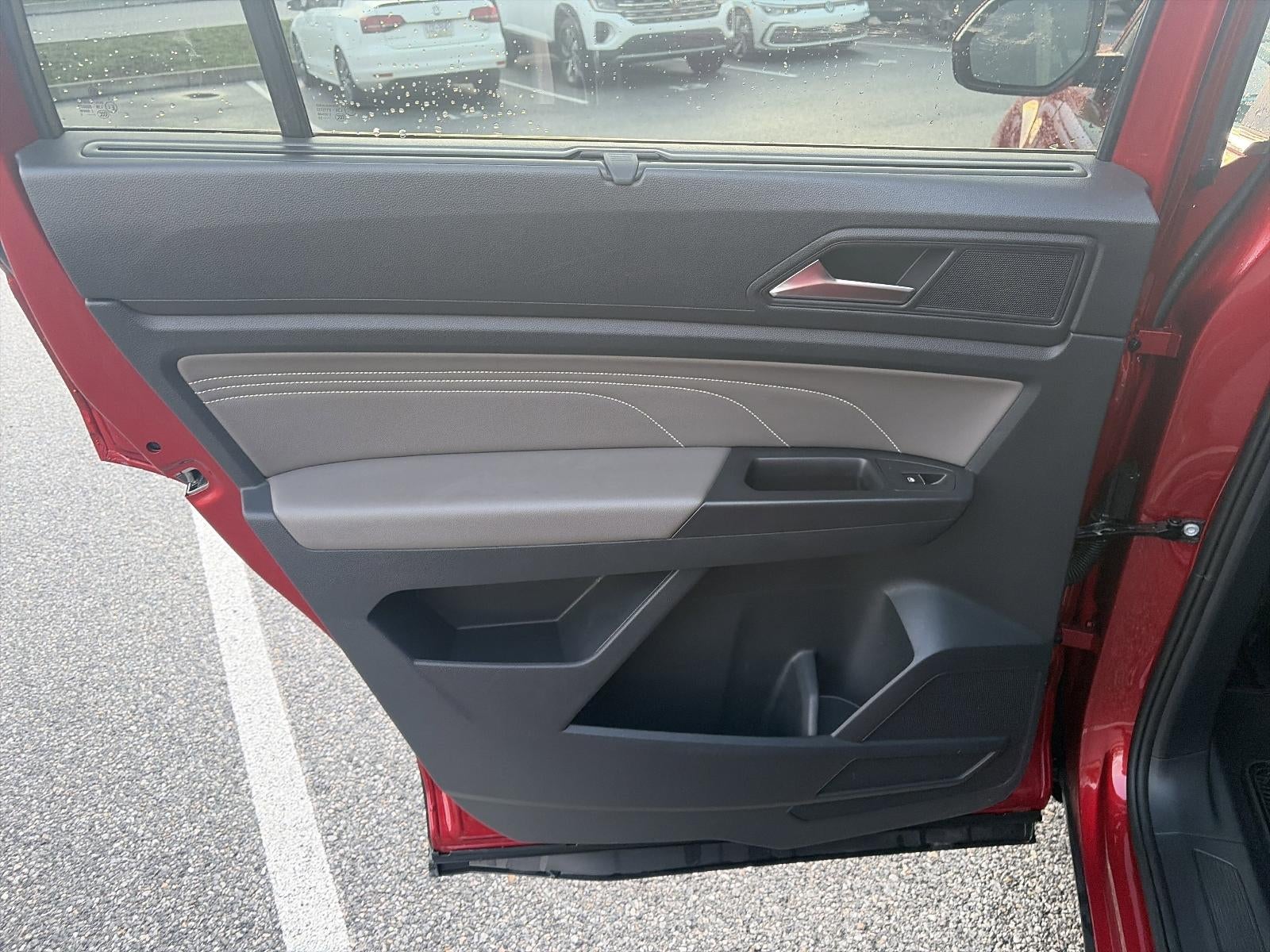 2023 Volkswagen Atlas 3.6L V6 SE w/Technology 4MOTION