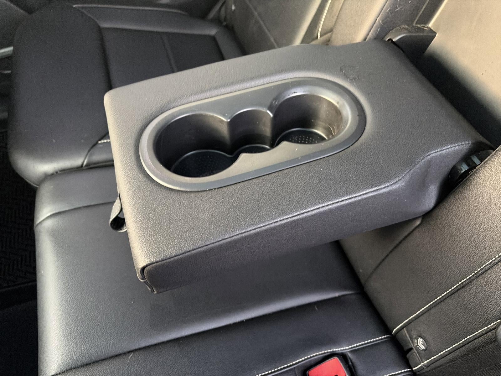 2023 Volkswagen Atlas 3.6L V6 SE w/Technology 4MOTION