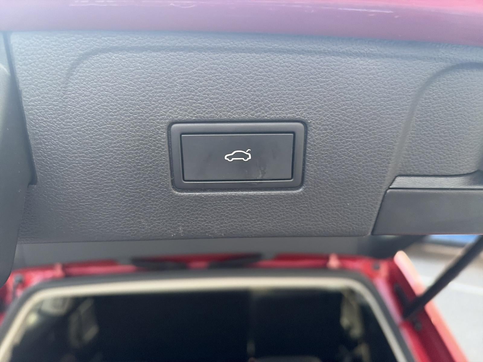 2023 Volkswagen Atlas 3.6L V6 SE w/Technology 4MOTION