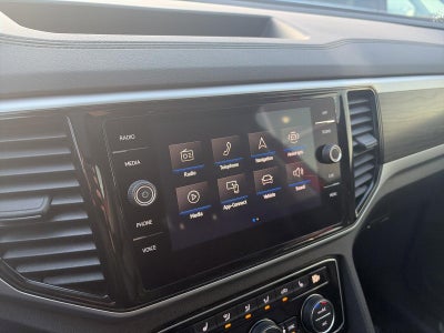 2023 Volkswagen Atlas 3.6L V6 SE w/Technology 4MOTION