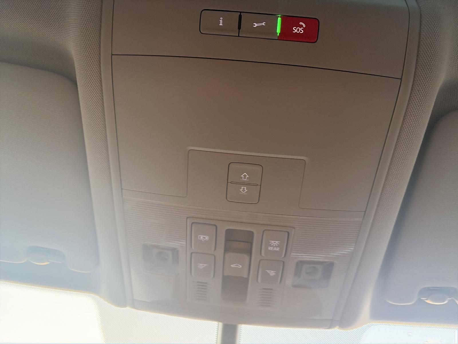 2023 Volkswagen Atlas 3.6L V6 SE w/Technology 4MOTION