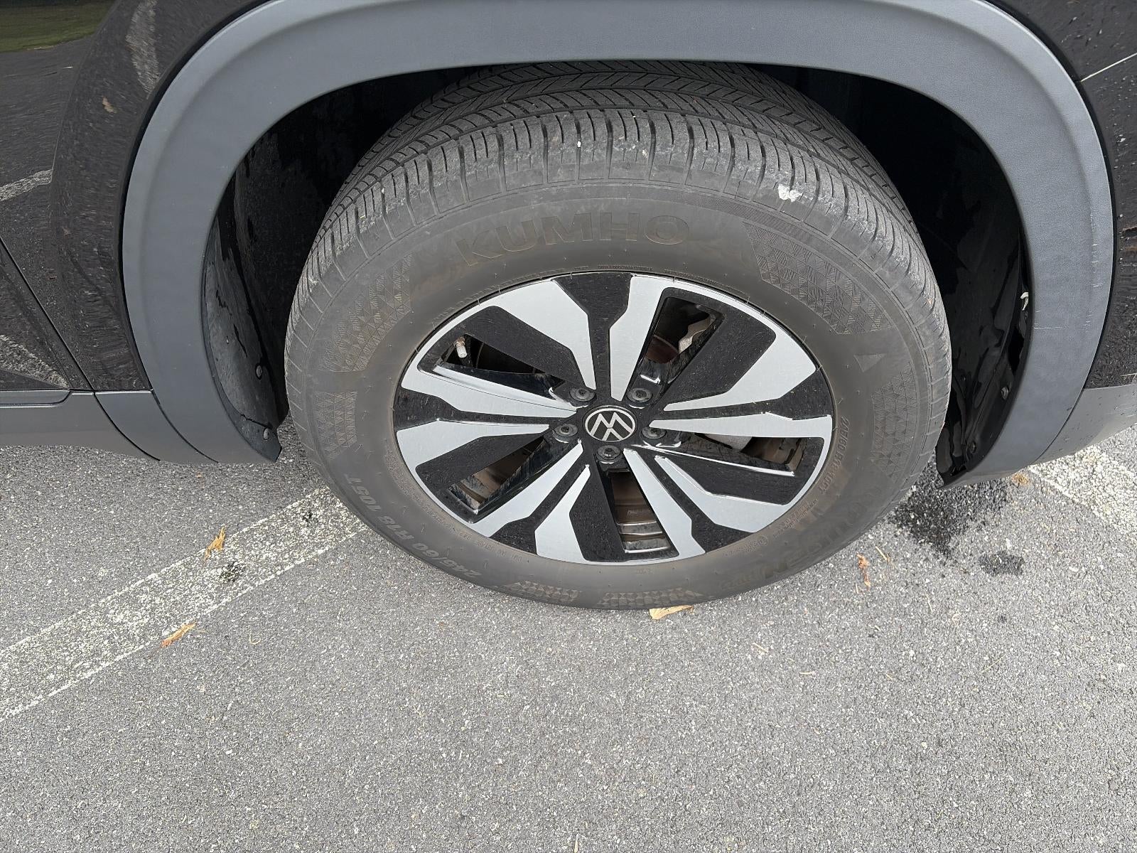 2024 Volkswagen Atlas Cross Sport 2.0T SE 4MOTION