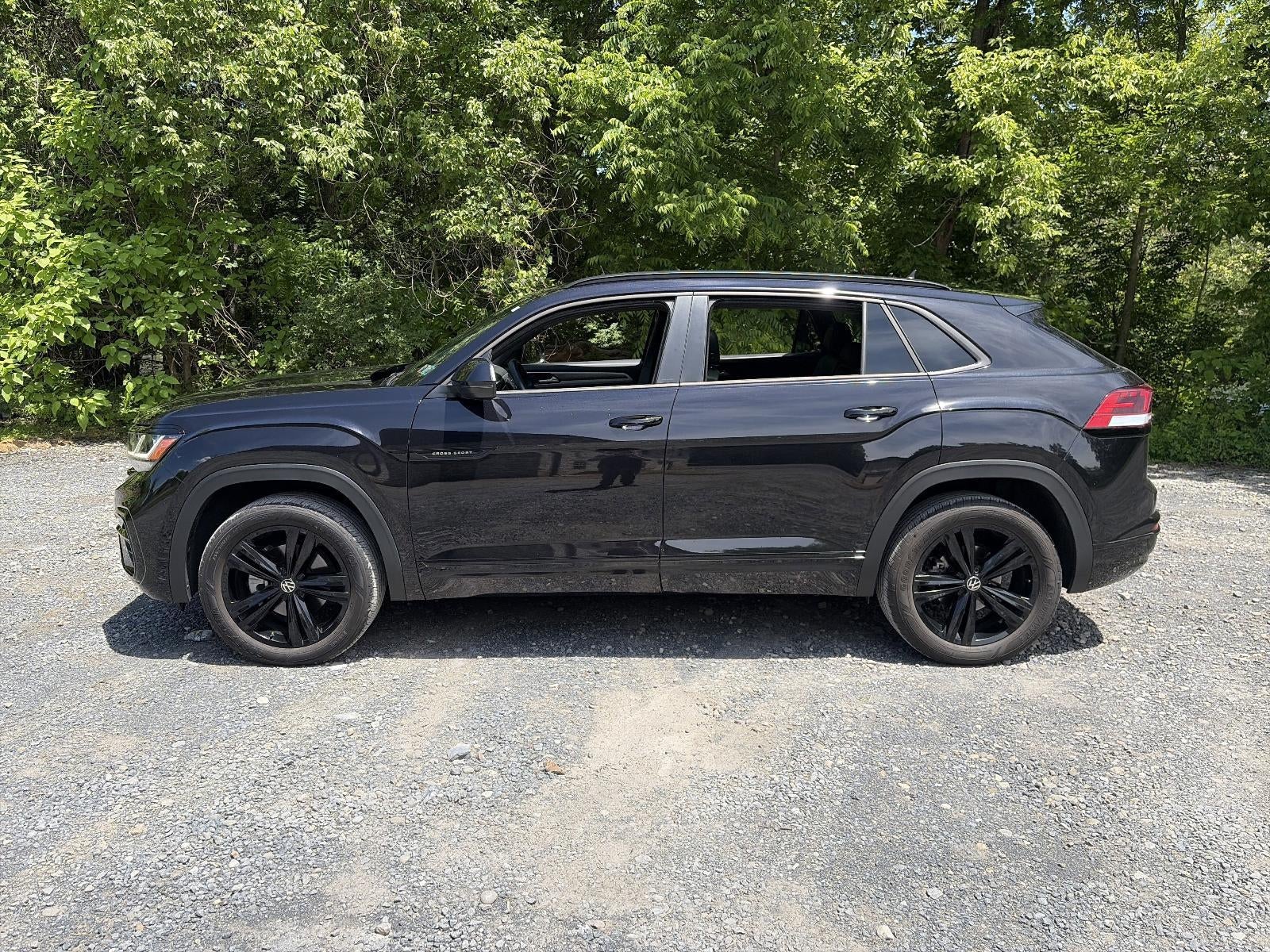 2023 Volkswagen Atlas Cross Sport 3.6L V6 SEL R-Line Black 4MOTION