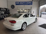 2018 Volkswagen Passat 2.0T SE w/Technology Auto