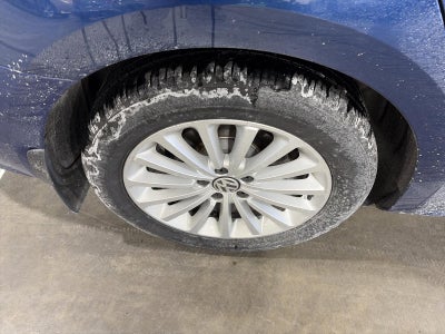 2016 Volkswagen Passat 4dr Sdn 1.8T Auto SE PZEV