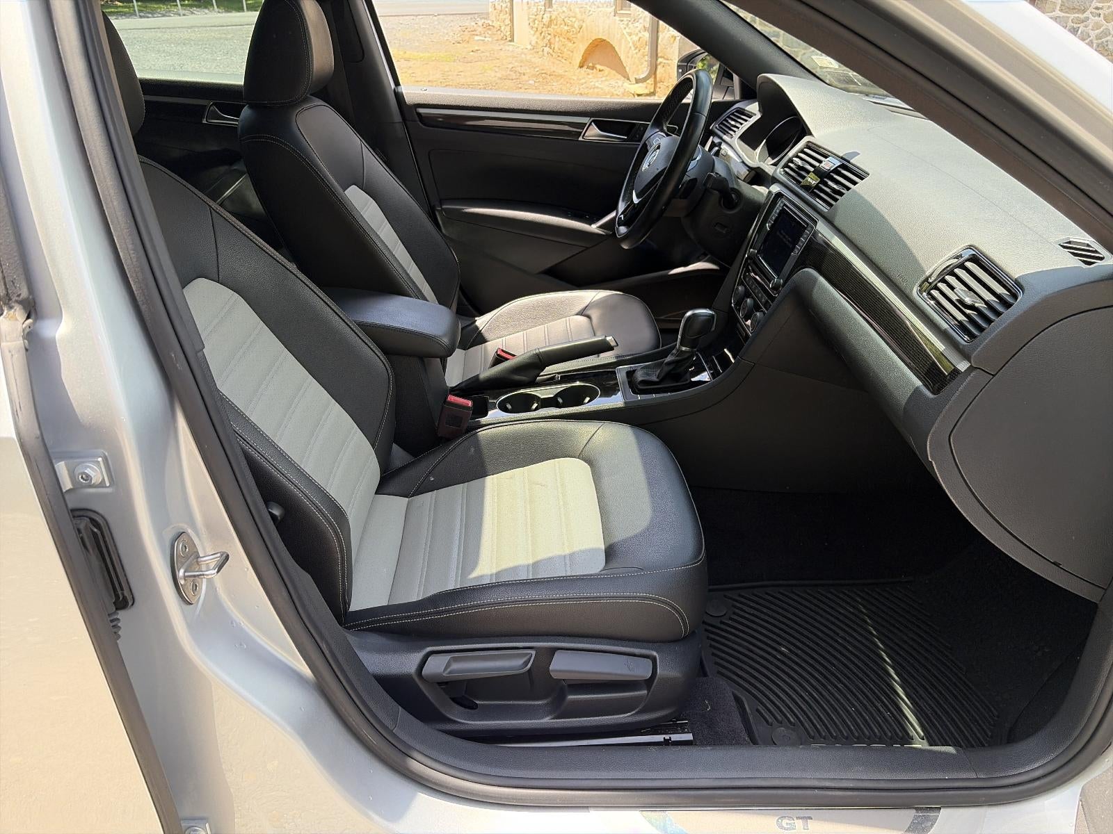 2018 Volkswagen Passat V6 GT DSG