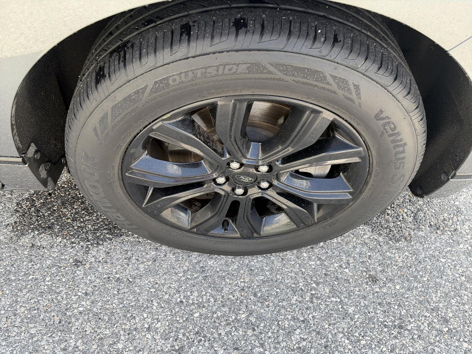 2022 Ford Edge SE AWD