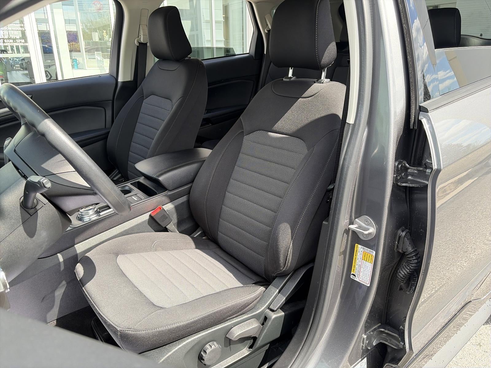 2022 Ford Edge SE AWD