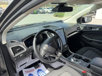 2022 Ford Edge SE AWD