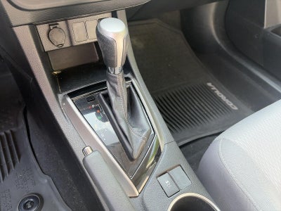 2015 Toyota Corolla 4dr Sdn CVT Auto LE (Natl)