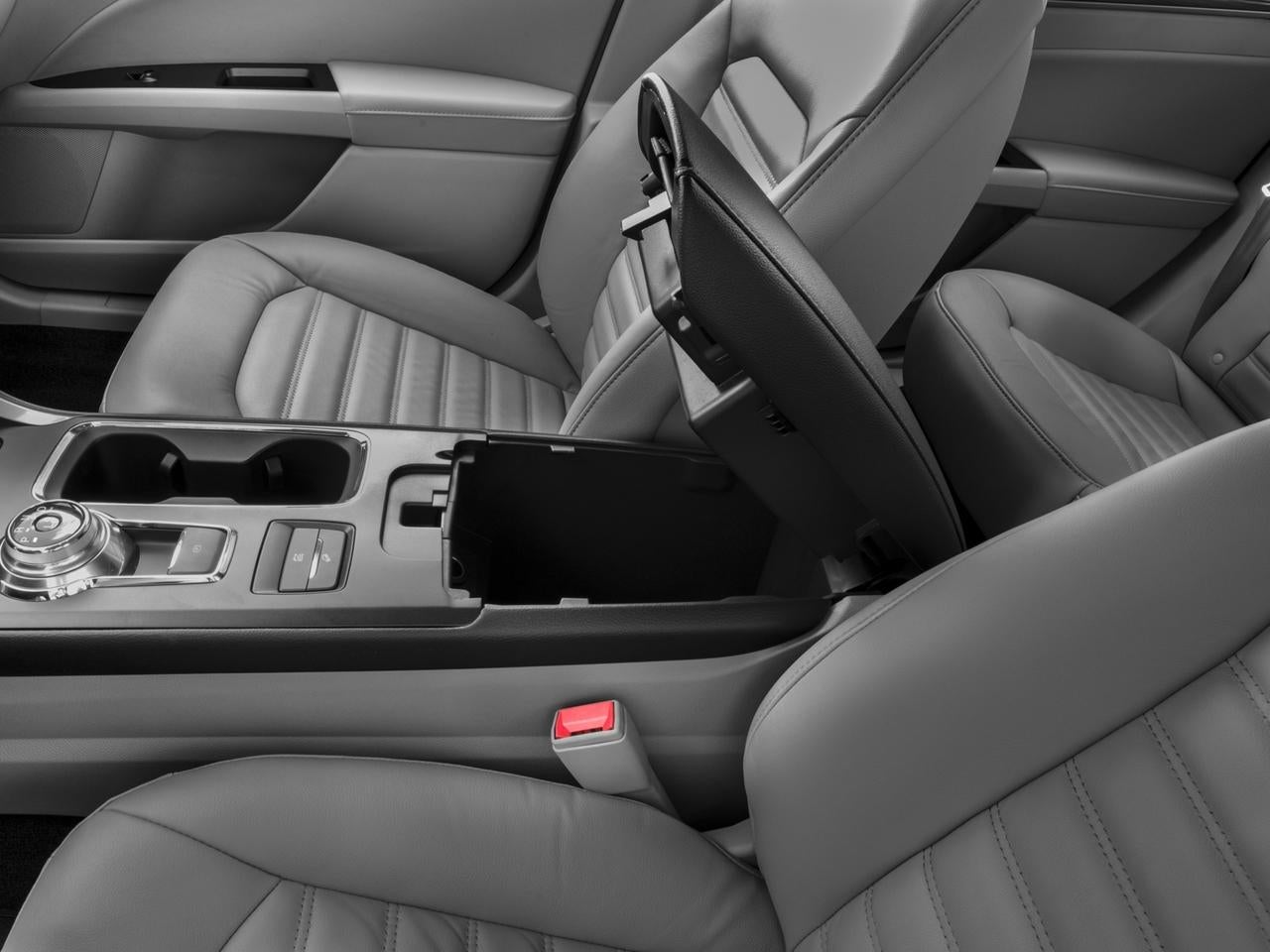 2017 Ford Fusion SE FWD