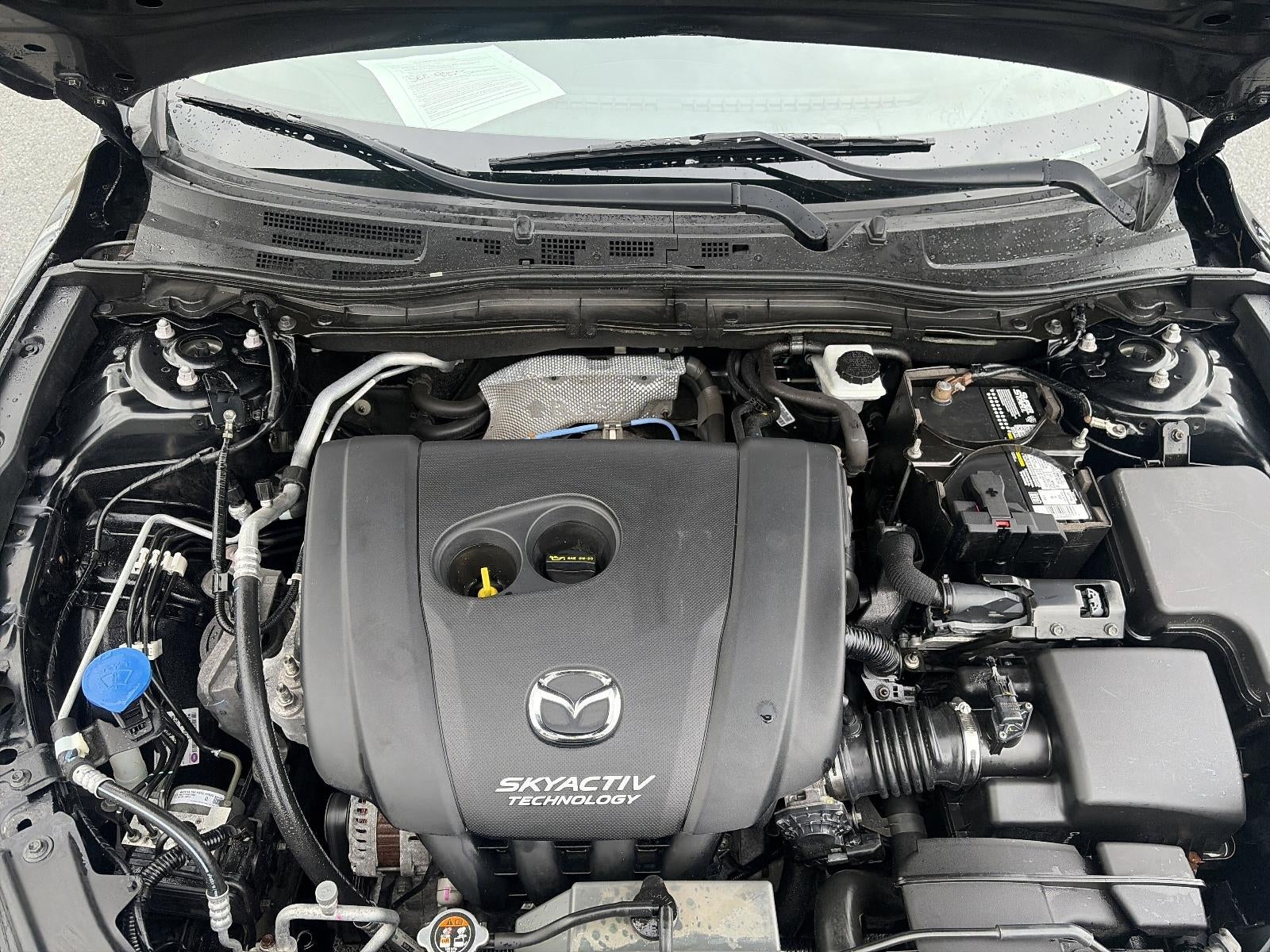 2018 Mazda Mazda3 4-Door Sport Auto