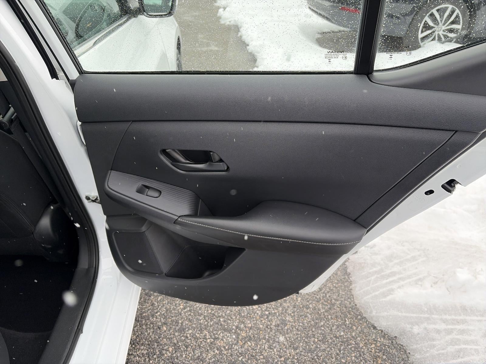 2024 Nissan Sentra SV CVT