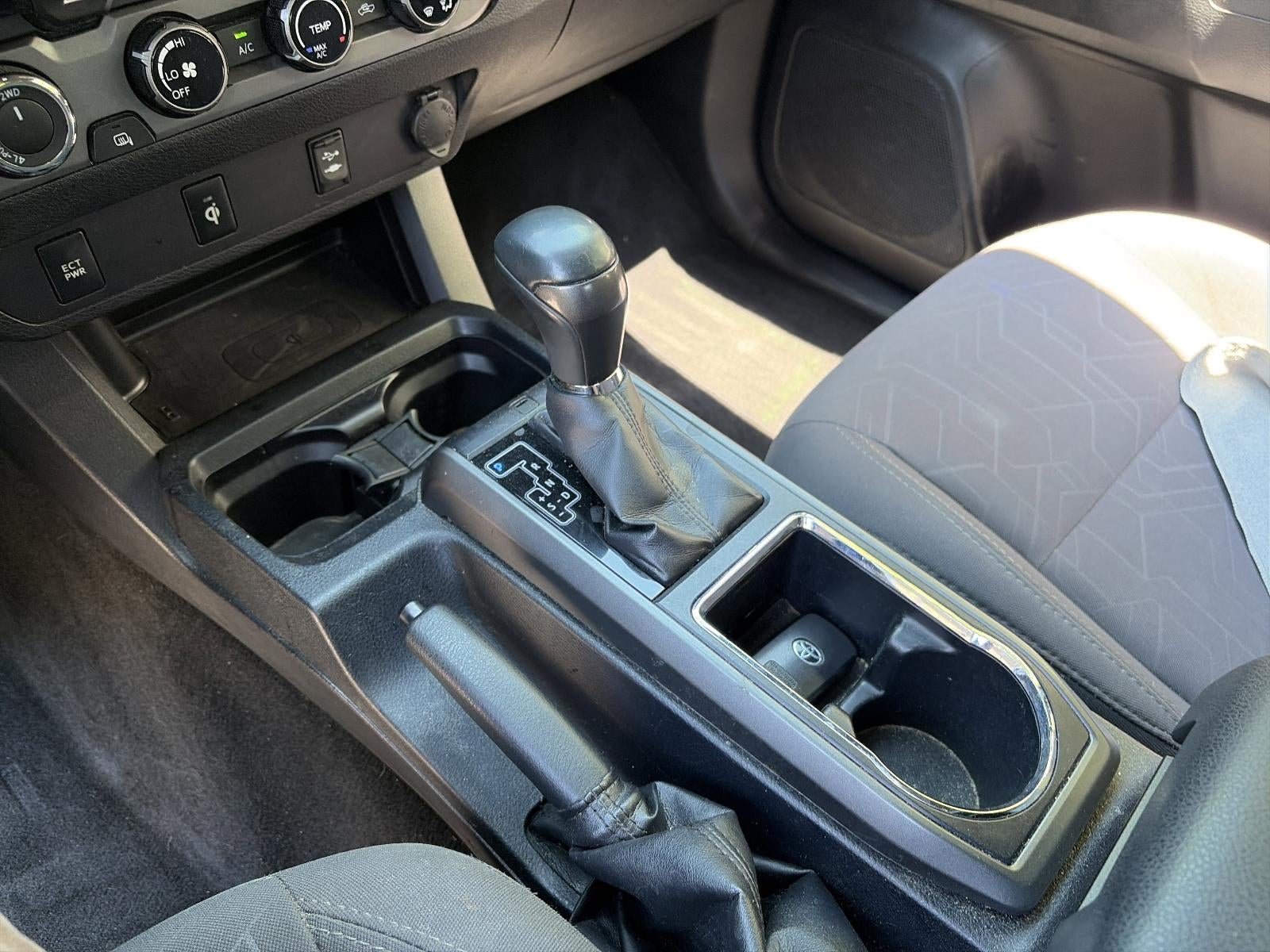 2017 Toyota Tacoma TRD Sport Double Cab 5' Bed V6 4x4 AT (Natl)