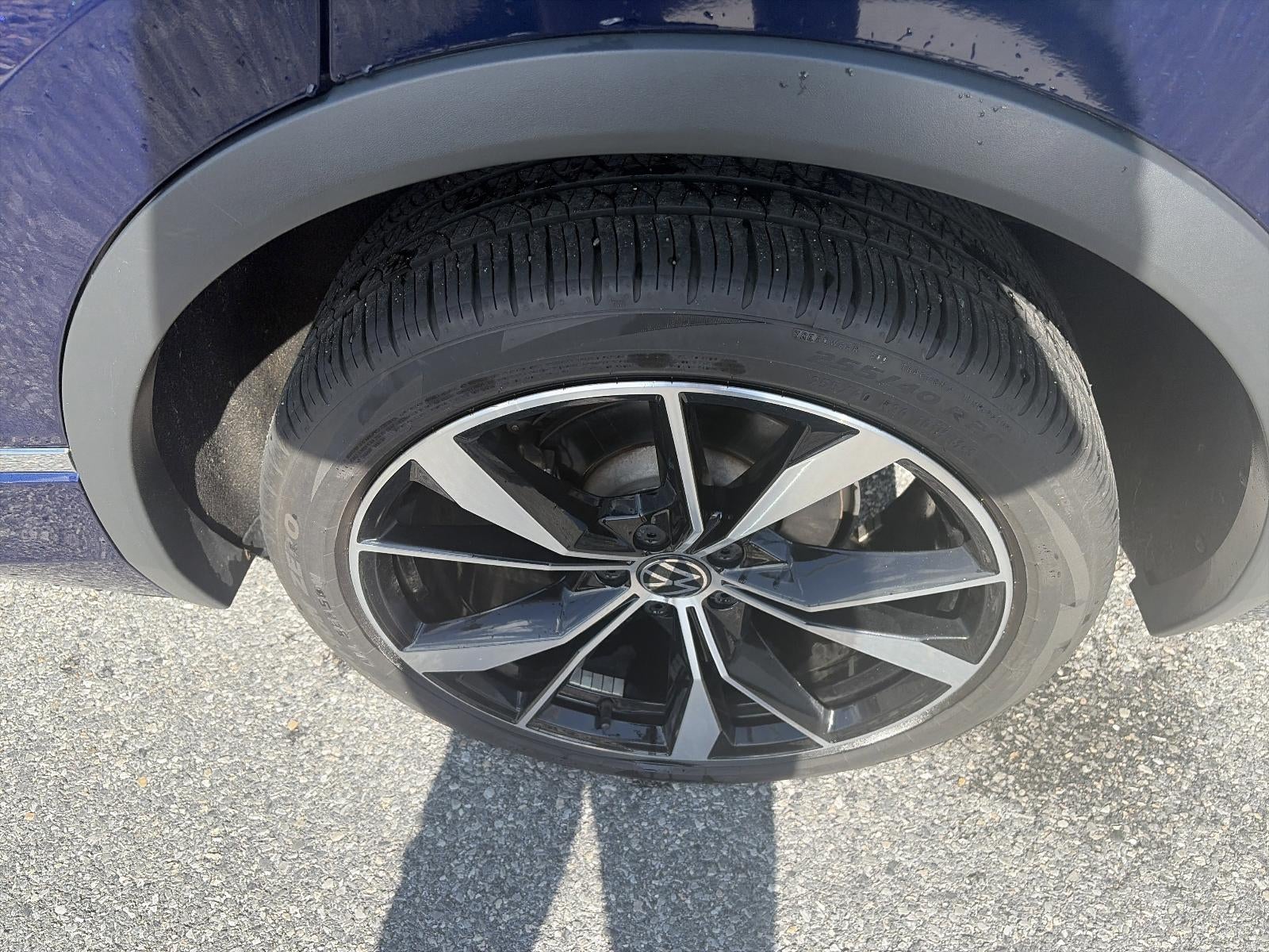 2024 Volkswagen Tiguan 2.0T SEL R-Line 4MOTION