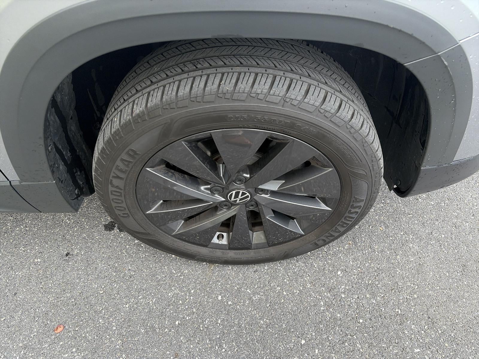 2024 Volkswagen Taos S FWD