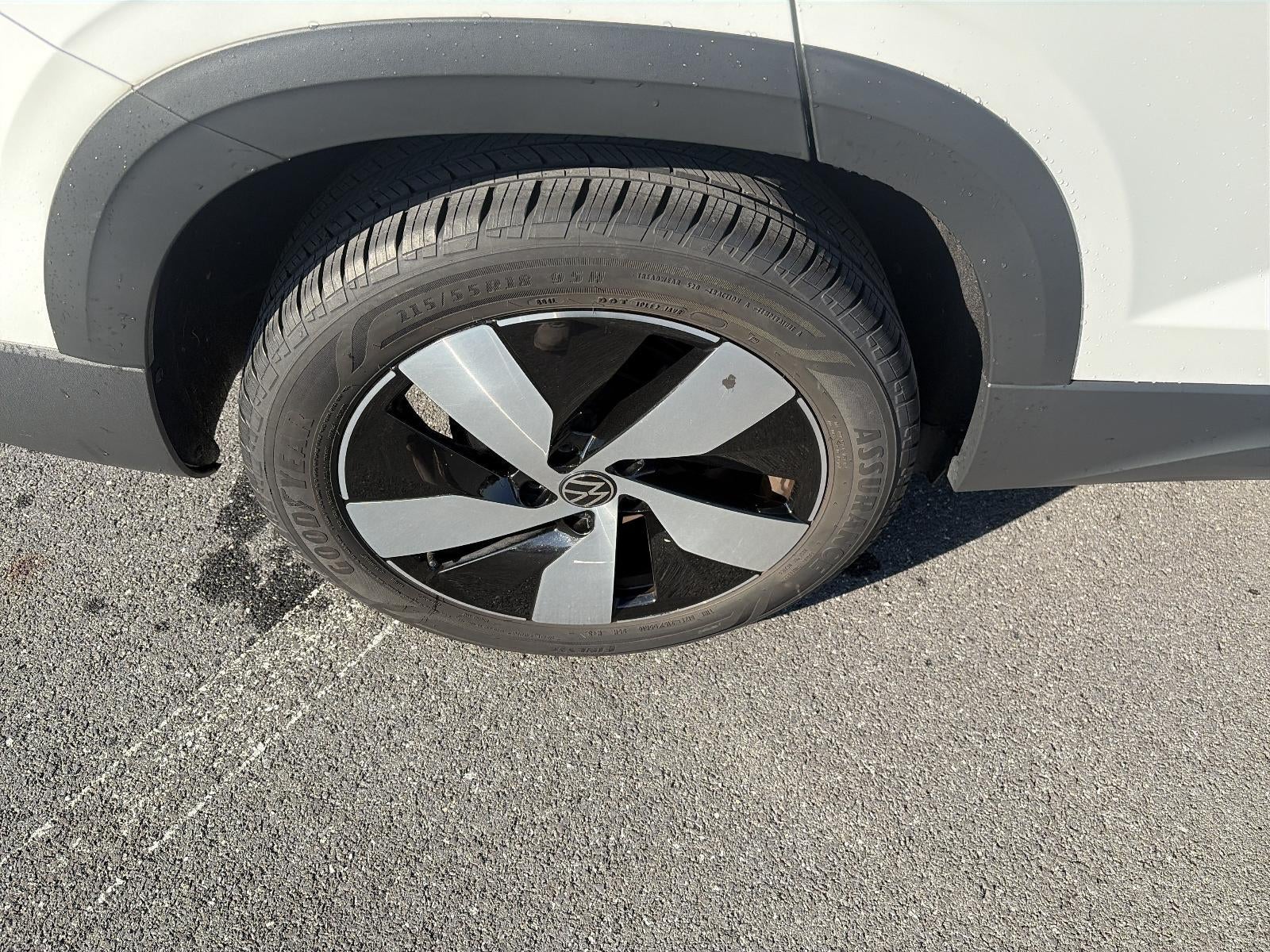 2024 Volkswagen Taos S 4MOTION