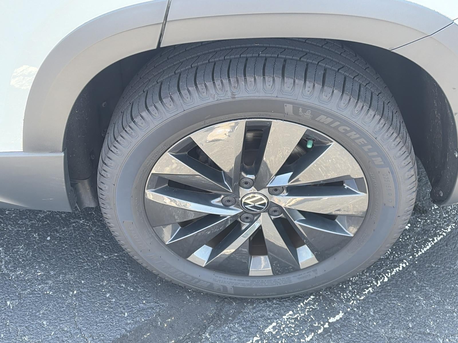 2022 Volkswagen Taos S 4MOTION