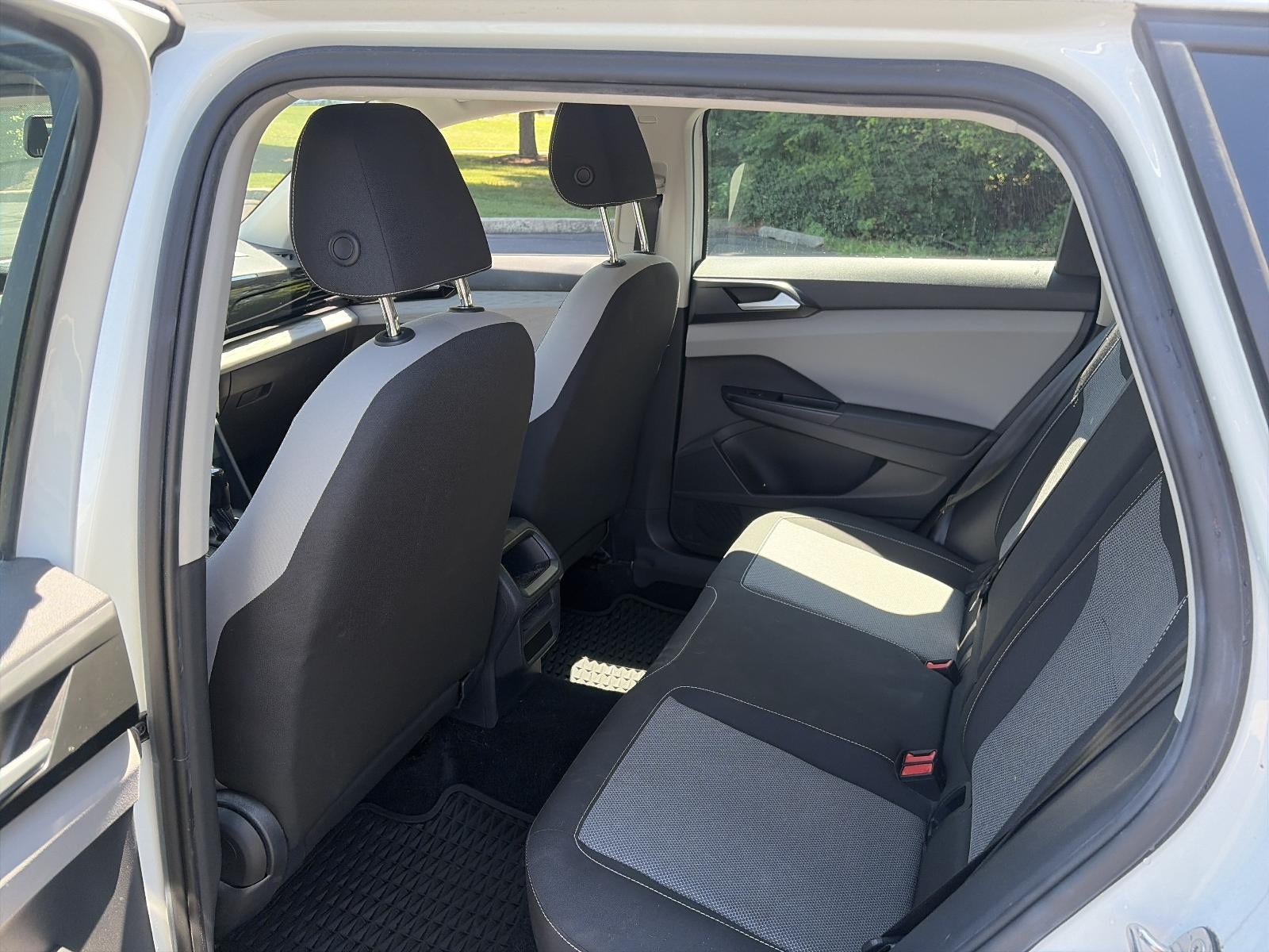 2022 Volkswagen Taos S 4MOTION