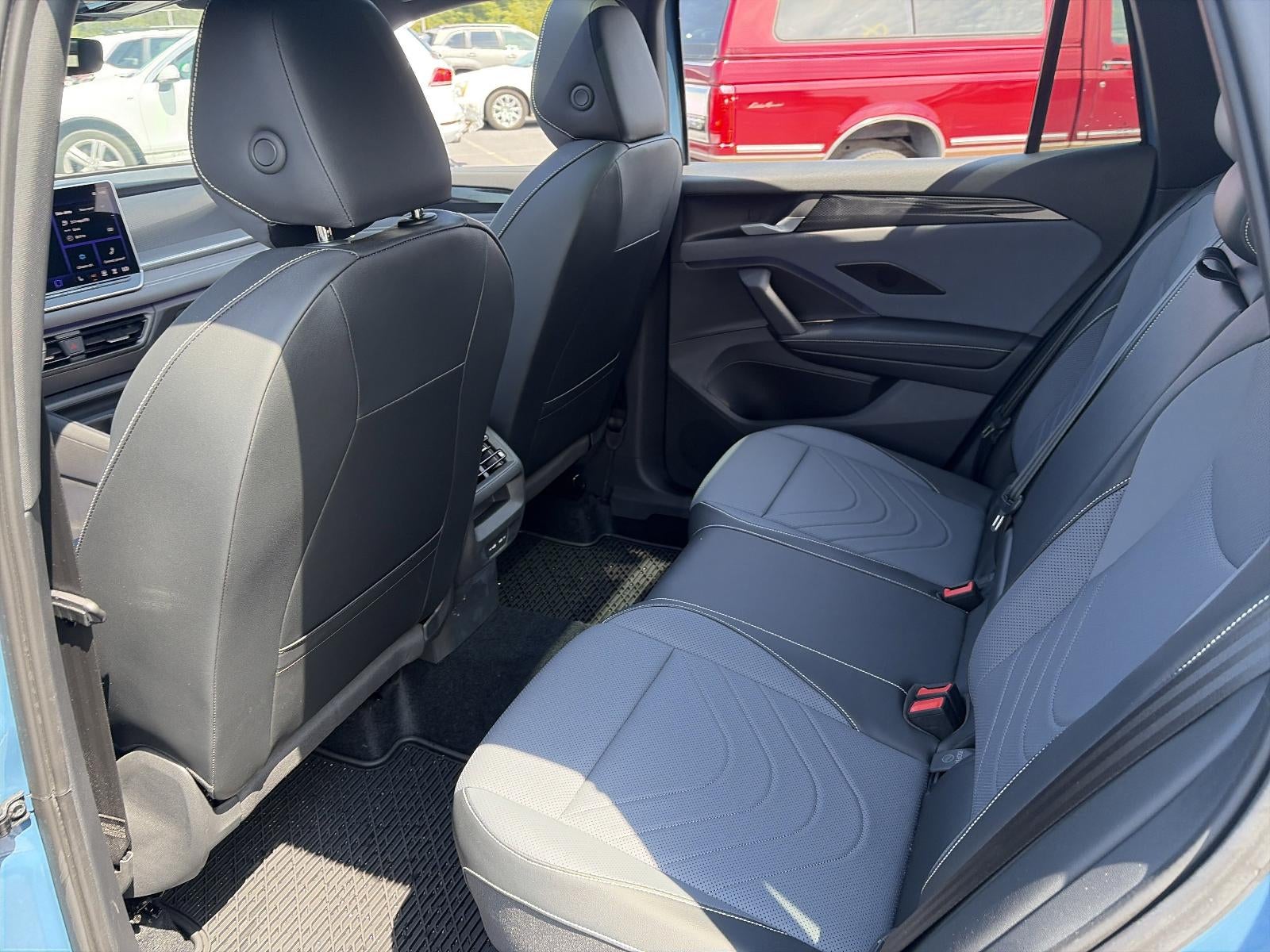 2025 Volkswagen Tiguan 2.0T SE R-Line Black 4MOTION