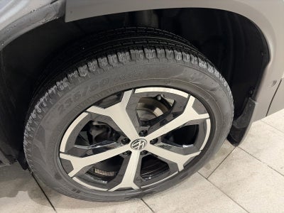 2025 Volkswagen Tiguan 2.0T SE 4MOTION