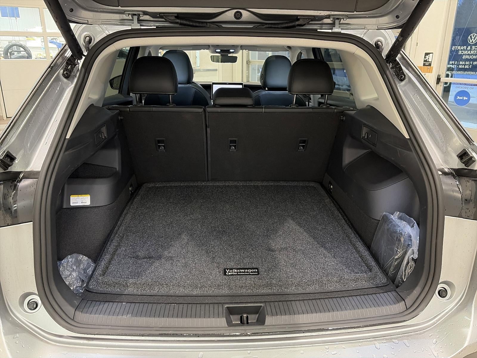 2025 Volkswagen Tiguan 2.0T SE 4MOTION