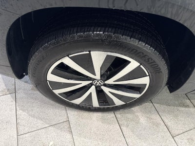2023 Volkswagen Taos SE 4MOTION *Ltd Avail*