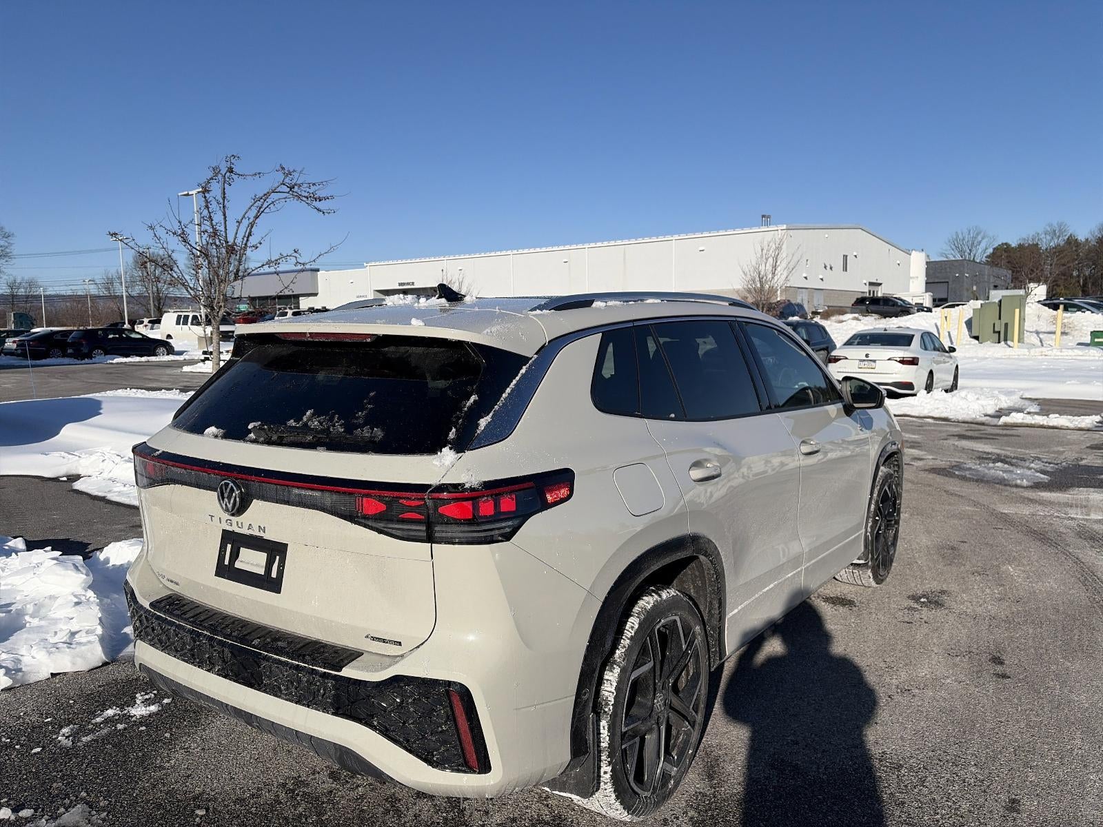 2026 Volkswagen Tiguan 2.0T SEL R-Line Turbo 4MOTION