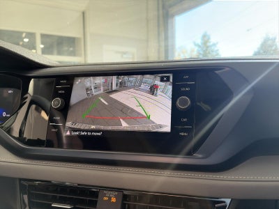 2024 Volkswagen Taos SE 4MOTION