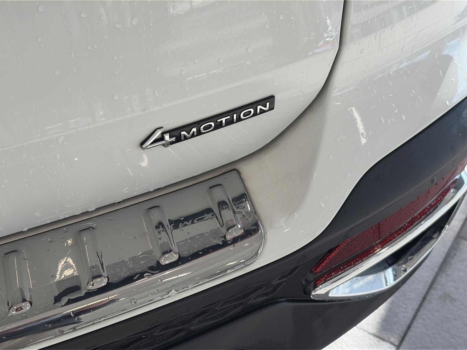 2024 Volkswagen Taos SE 4MOTION
