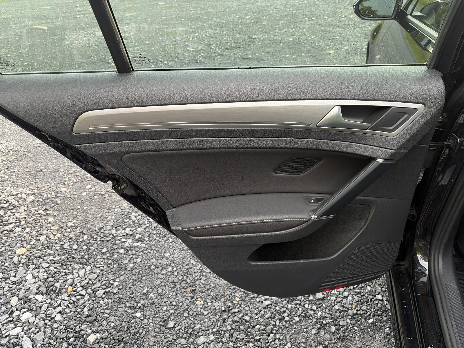 2015 Volkswagen Golf 4dr HB Auto TSI SE