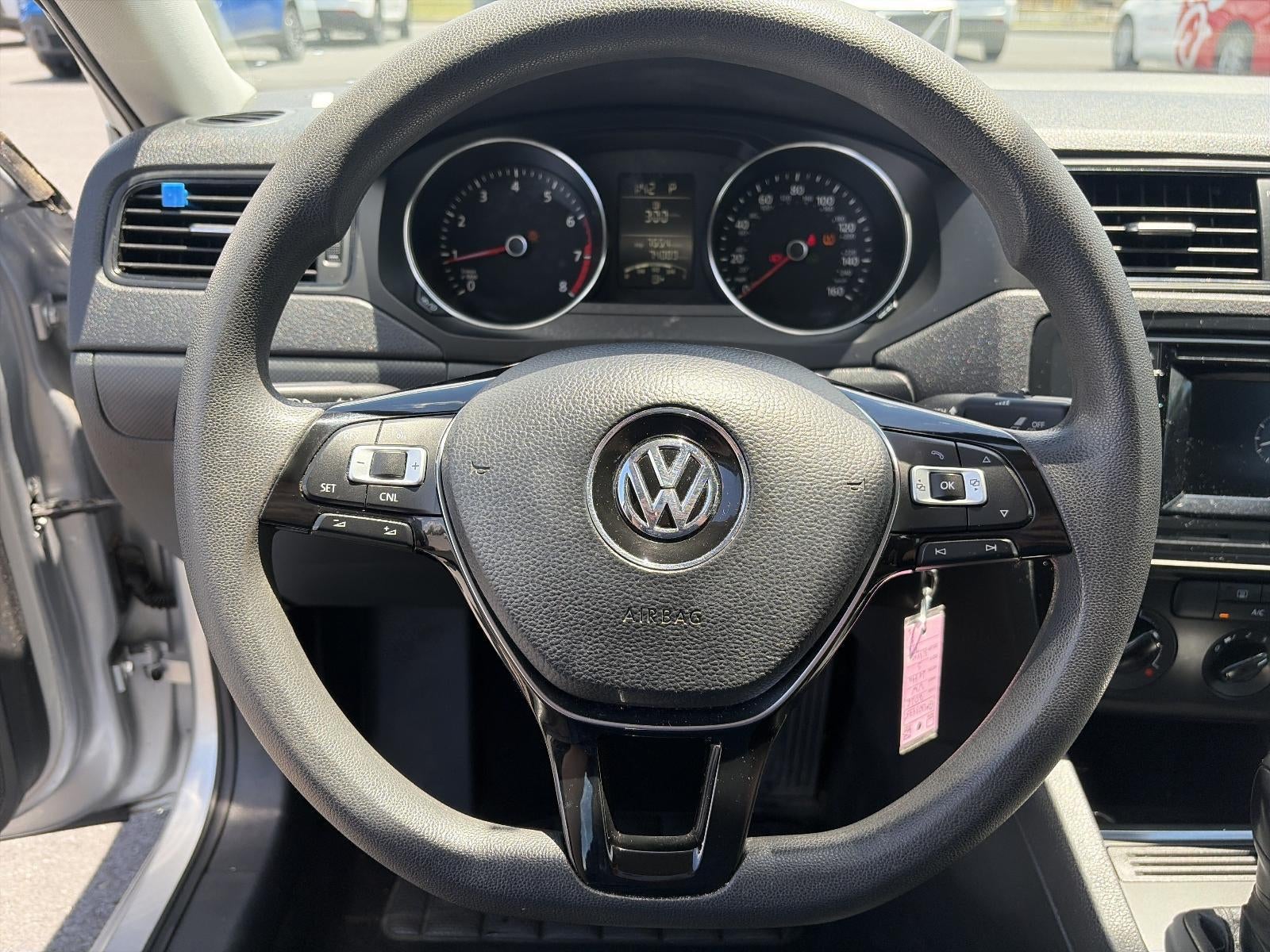 2016 Volkswagen Jetta 4dr Auto 1.4T S Sedan