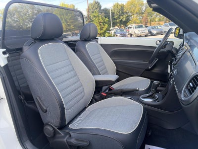 2016 Volkswagen Beetle Convertible 2dr Auto 1.8T Denim PZEV