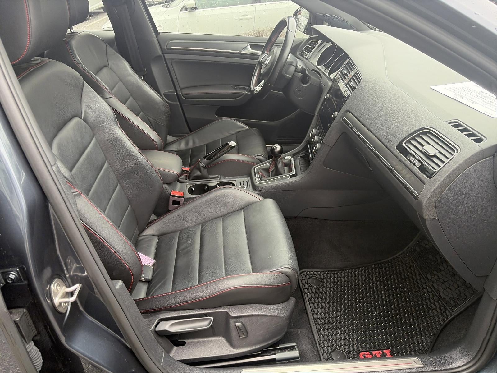 2018 Volkswagen Golf GTI 2.0T SE Manual