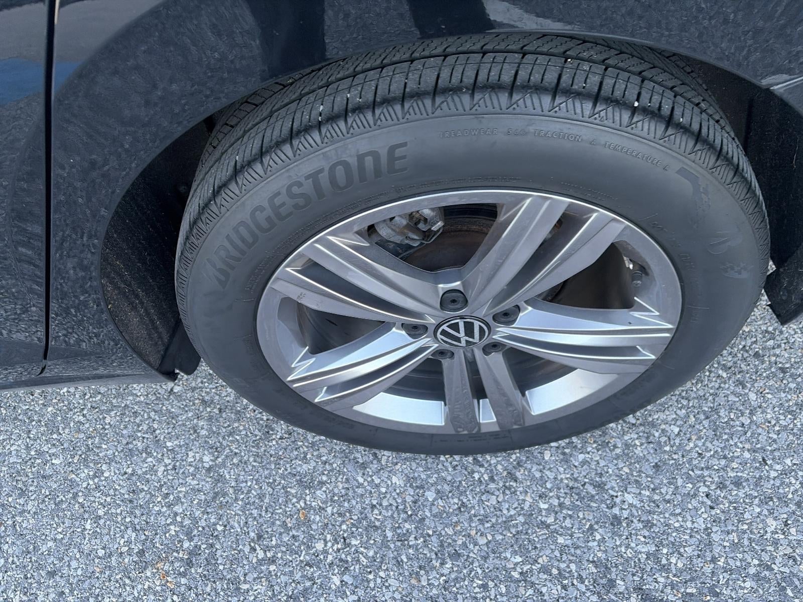 2022 Volkswagen Jetta SE Auto