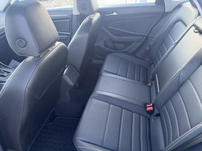 2022 Volkswagen Jetta SE Auto