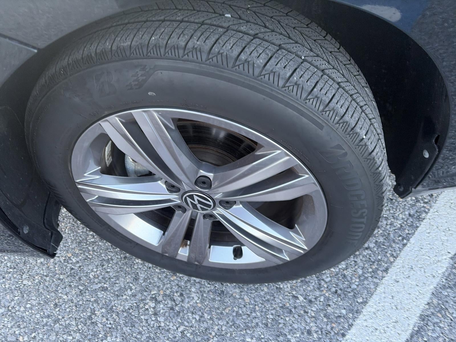 2022 Volkswagen Jetta SE Auto