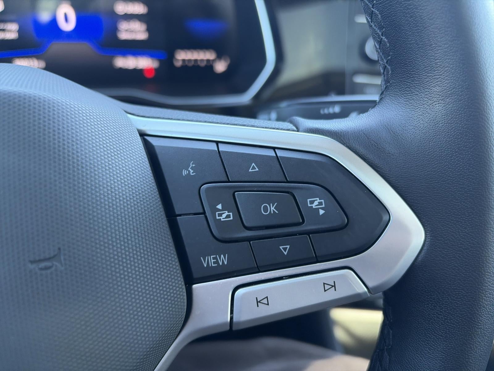 2023 Volkswagen Jetta SE Auto