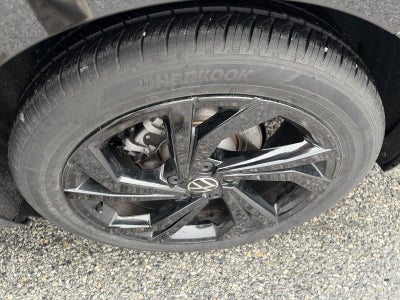 2025 Volkswagen Jetta SE Auto