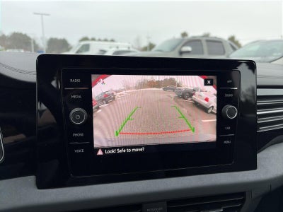 2025 Volkswagen Jetta SE Auto