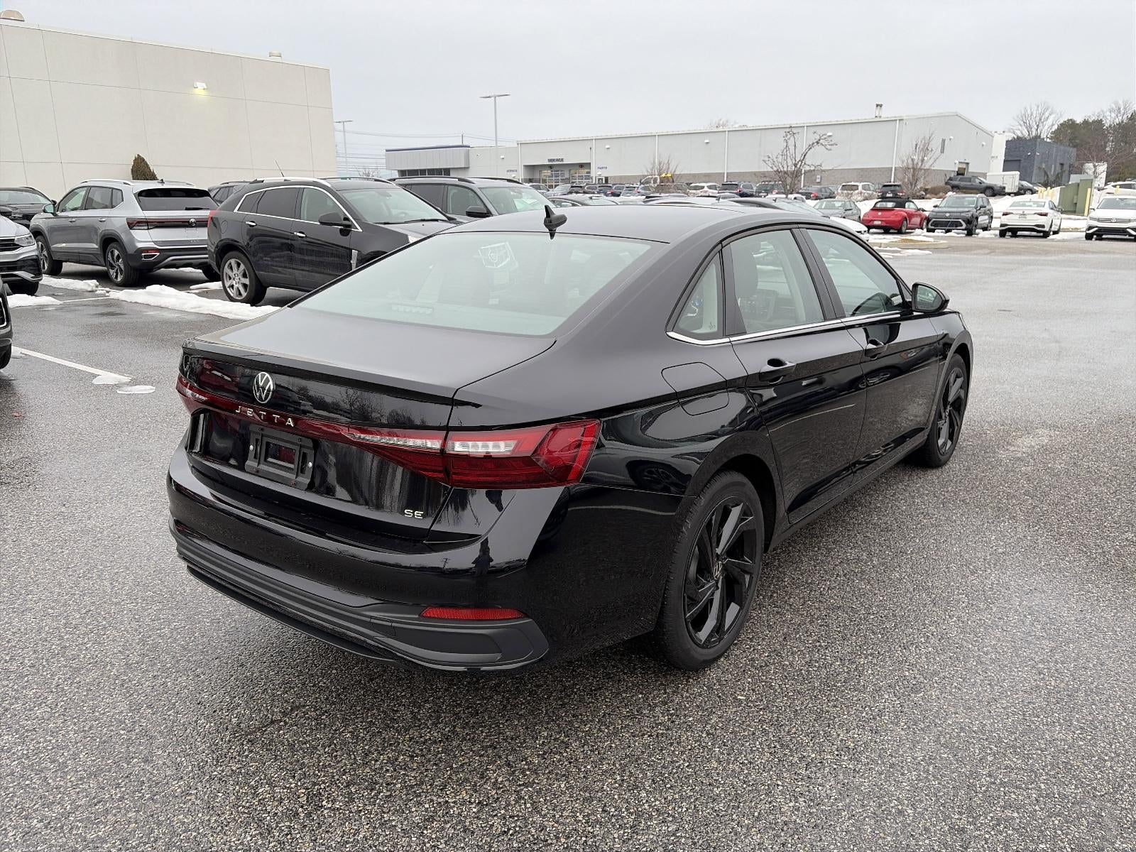 2025 Volkswagen Jetta SE Auto