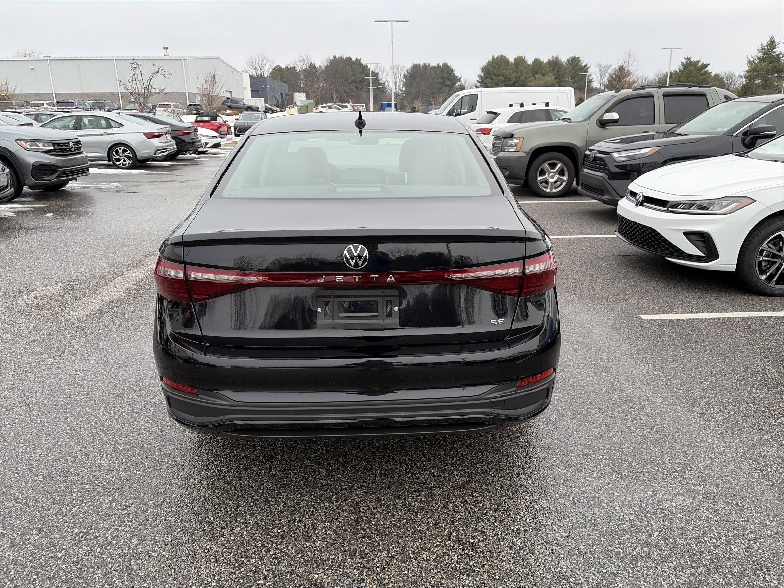 2025 Volkswagen Jetta SE Auto