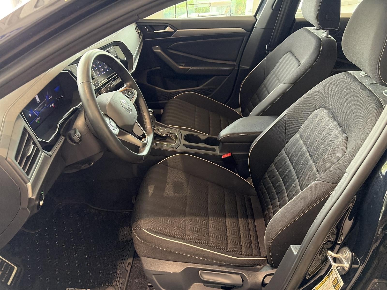 2024 Volkswagen Jetta Sport Auto